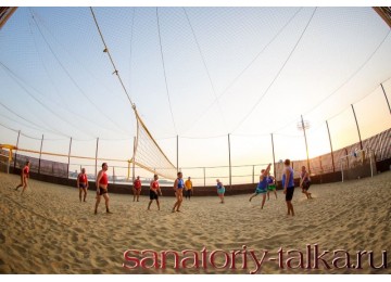Санаторий «Красная Талка», спортивная площадка на пляже